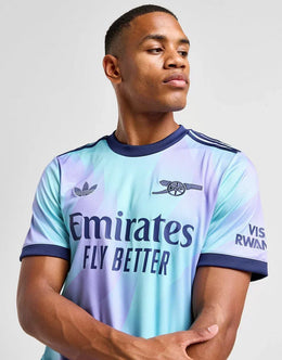 Arsenal FC 2024/25 — Derde Shirt